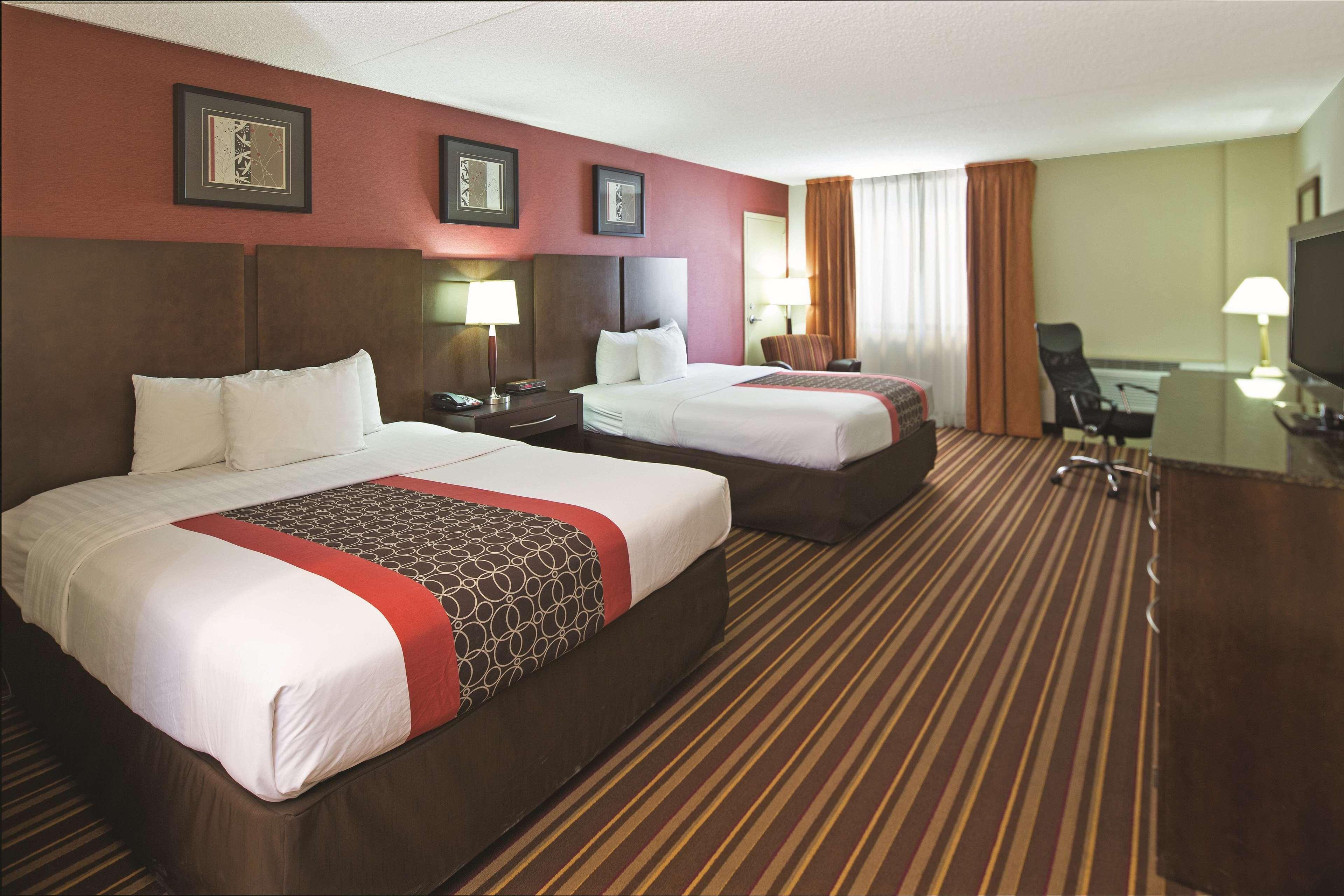 La Quinta By Wyndham Salisbury Hotel Ngoại thất bức ảnh