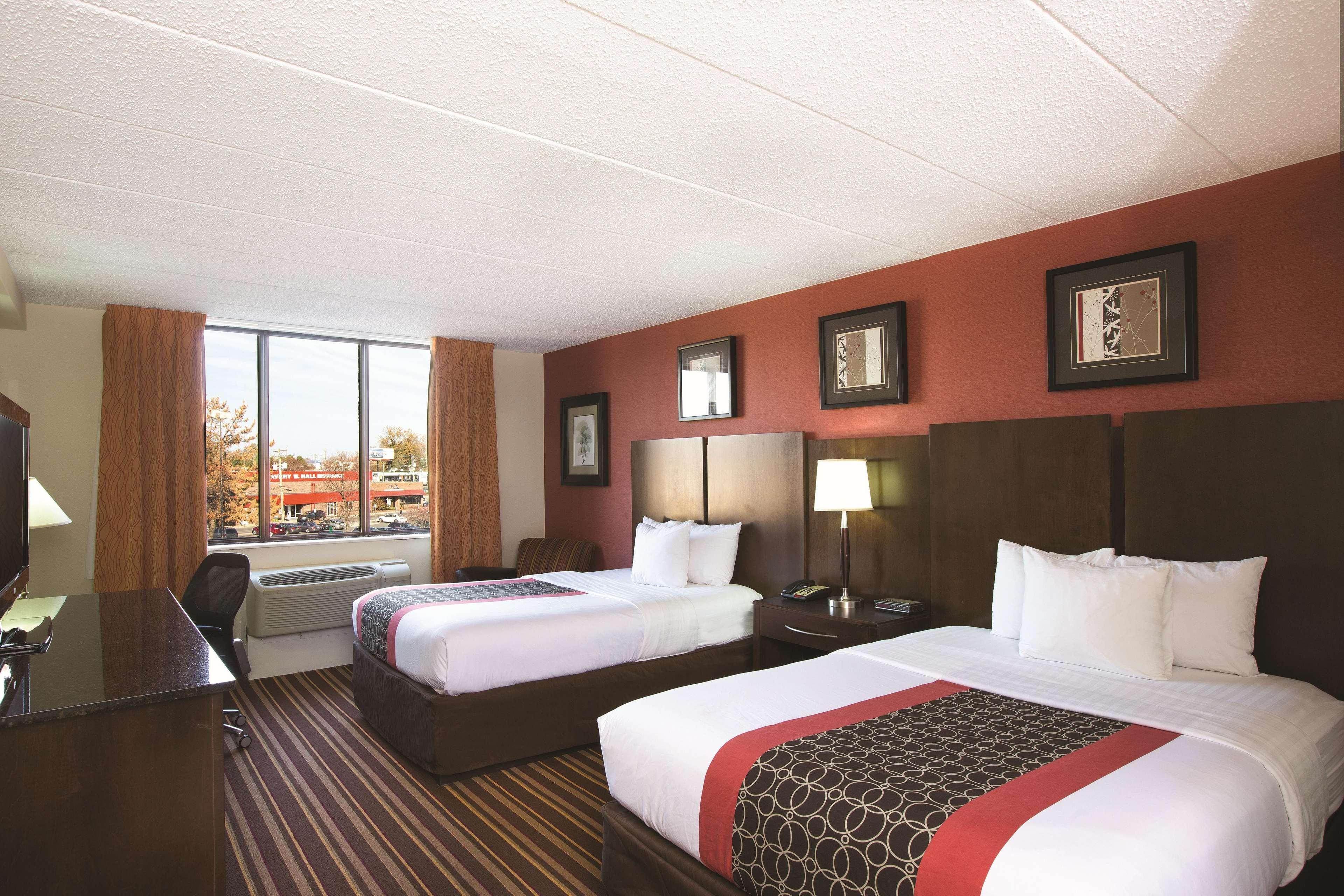 La Quinta By Wyndham Salisbury Hotel Ngoại thất bức ảnh