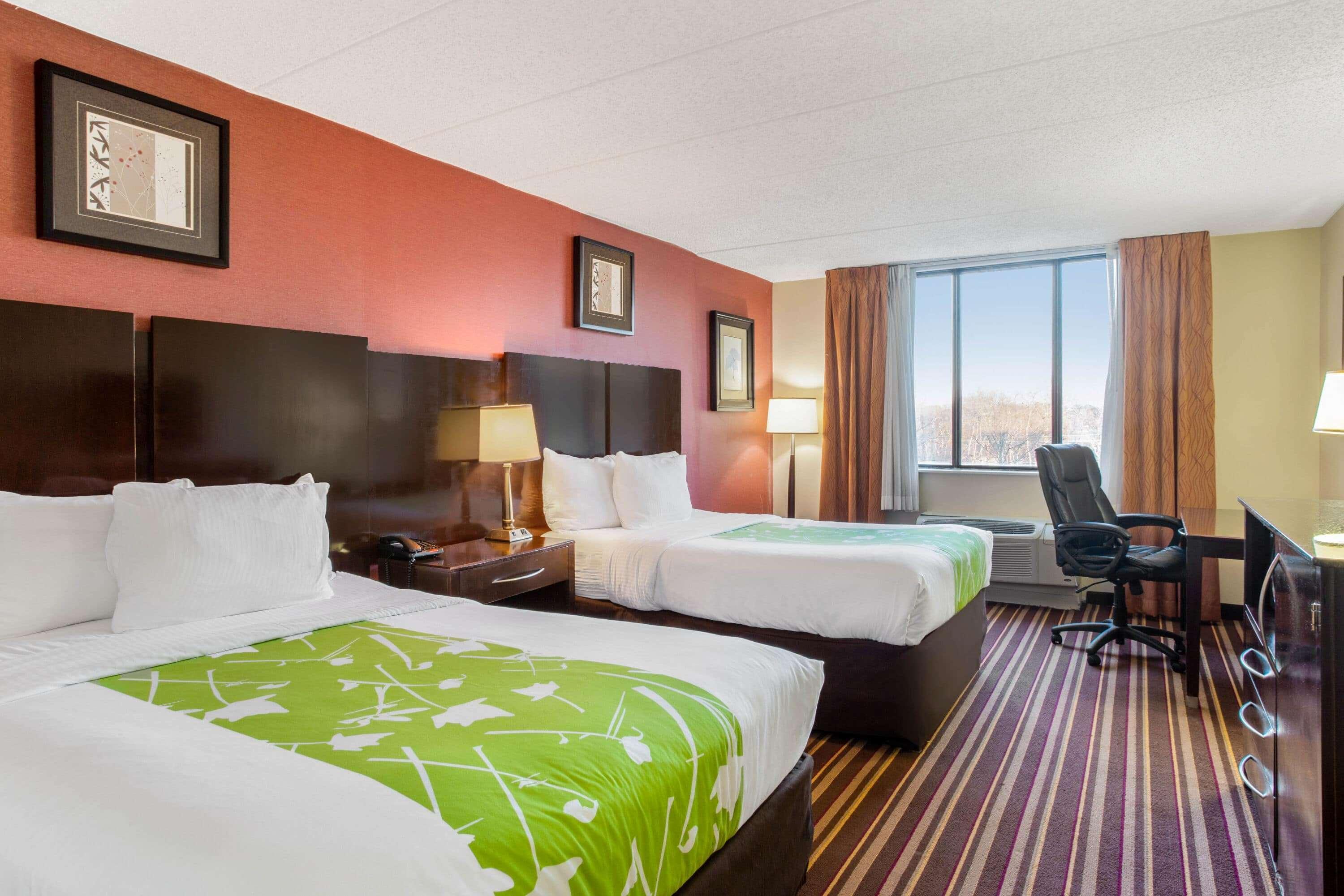 La Quinta By Wyndham Salisbury Hotel Ngoại thất bức ảnh