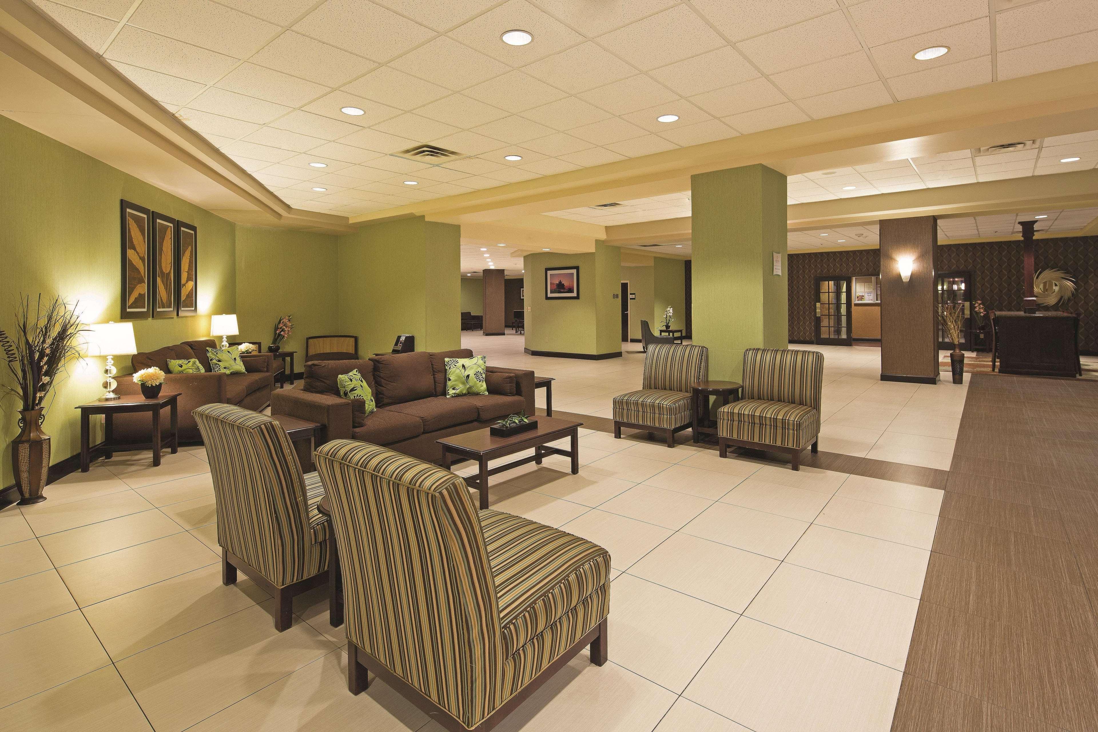 La Quinta By Wyndham Salisbury Hotel Ngoại thất bức ảnh