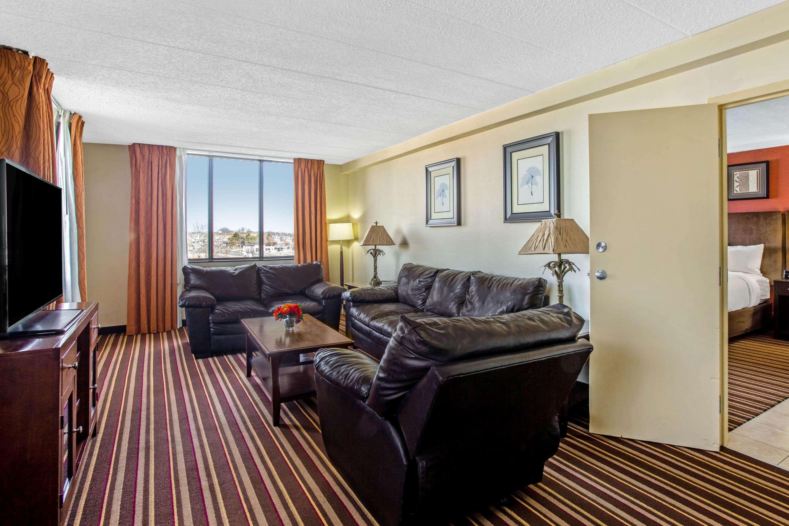 La Quinta By Wyndham Salisbury Hotel Ngoại thất bức ảnh